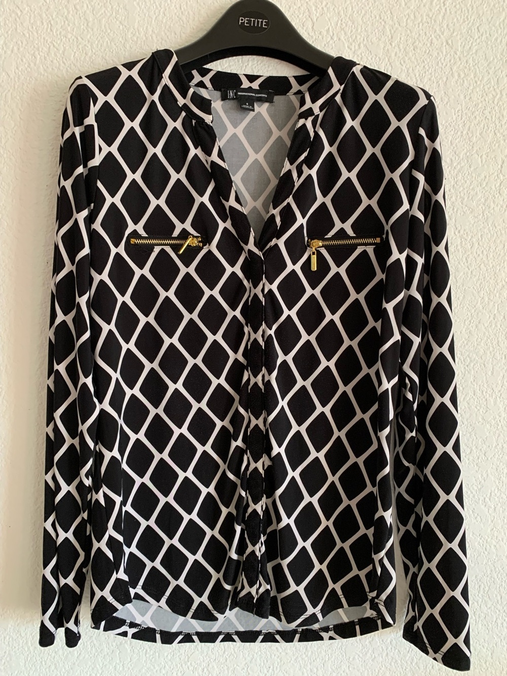 INC International Concepts Black & White Geometric Zip-Pocket Blouse